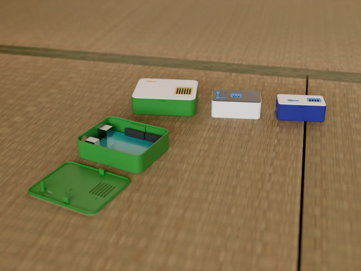 Snap-lid board enclosure, room front