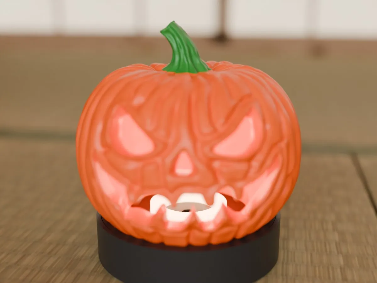 Light-up pumpkin lantern, room close